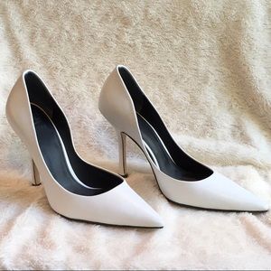 GUESS Carrie Pointy Toe Heels, White, 8 1/2